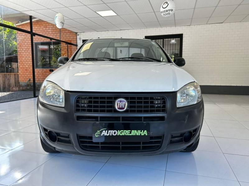 FIAT - STRADA - 2013/2013 - Branca - R$ 43.900,00