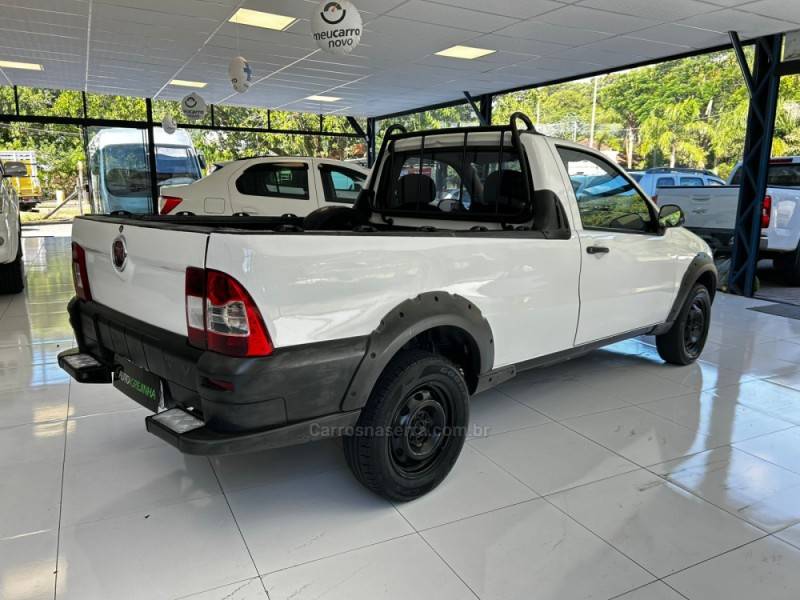 FIAT - STRADA - 2013/2013 - Branca - R$ 43.900,00